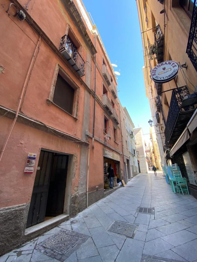 Casa Zinzuledda Cagliari Apartamento Exterior foto